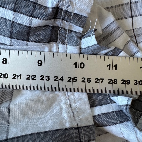 Wrangler Men's 42‎ Lightweight Plaid Cargo Walking Shorts White/Gray Outdoor - Picture 10 of 12